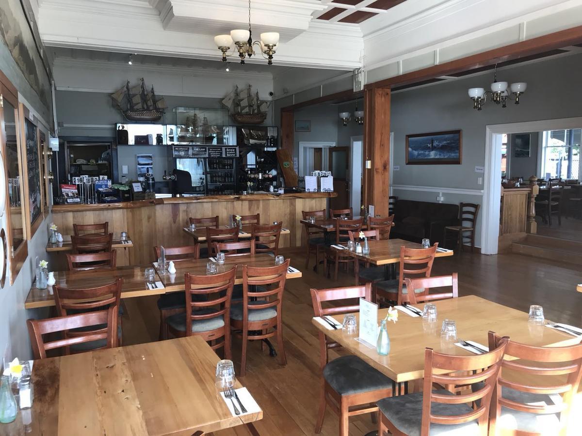 The Pier Hotel Kaikoura Ngoại thất bức ảnh