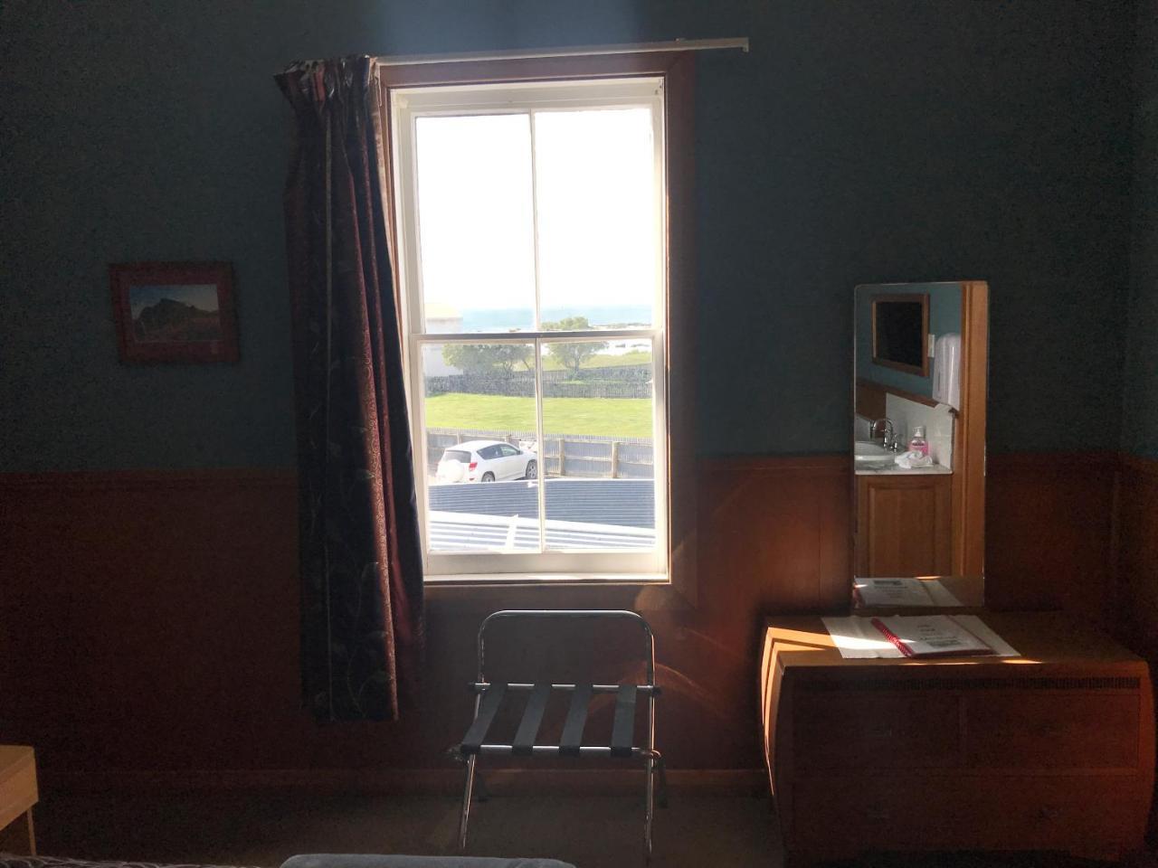 The Pier Hotel Kaikoura Ngoại thất bức ảnh